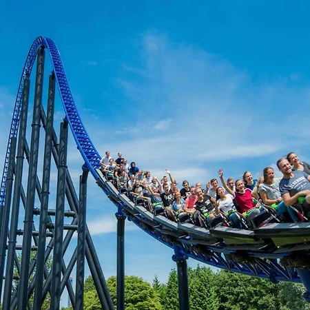 Walibi Village-3