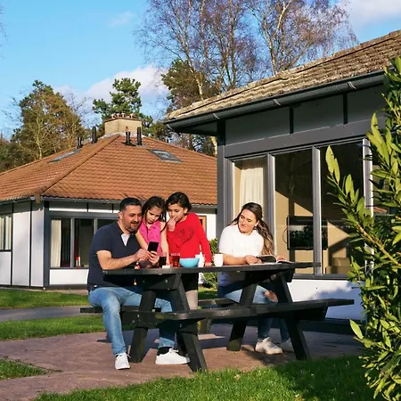 Walibi Village-2
